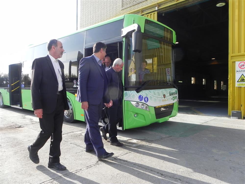 شهردار و مدیران شهری اسلامشهر از شرکت عقاب‌افشان بازدید کردند